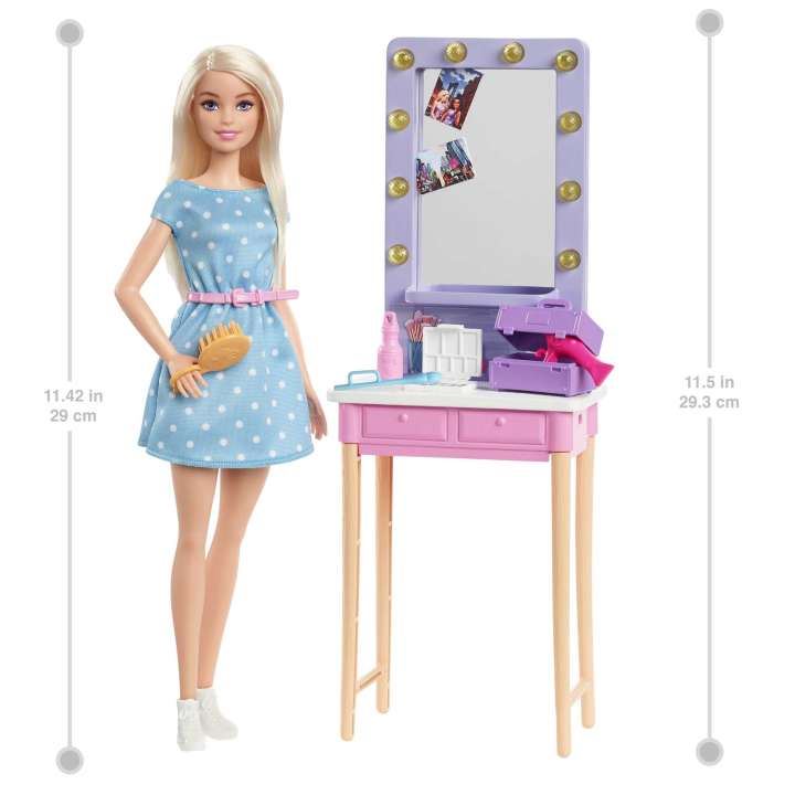 Barbie Big City Big Dreams Malibu Doll GYG39 Dressing Room Playset Blonde Girl
