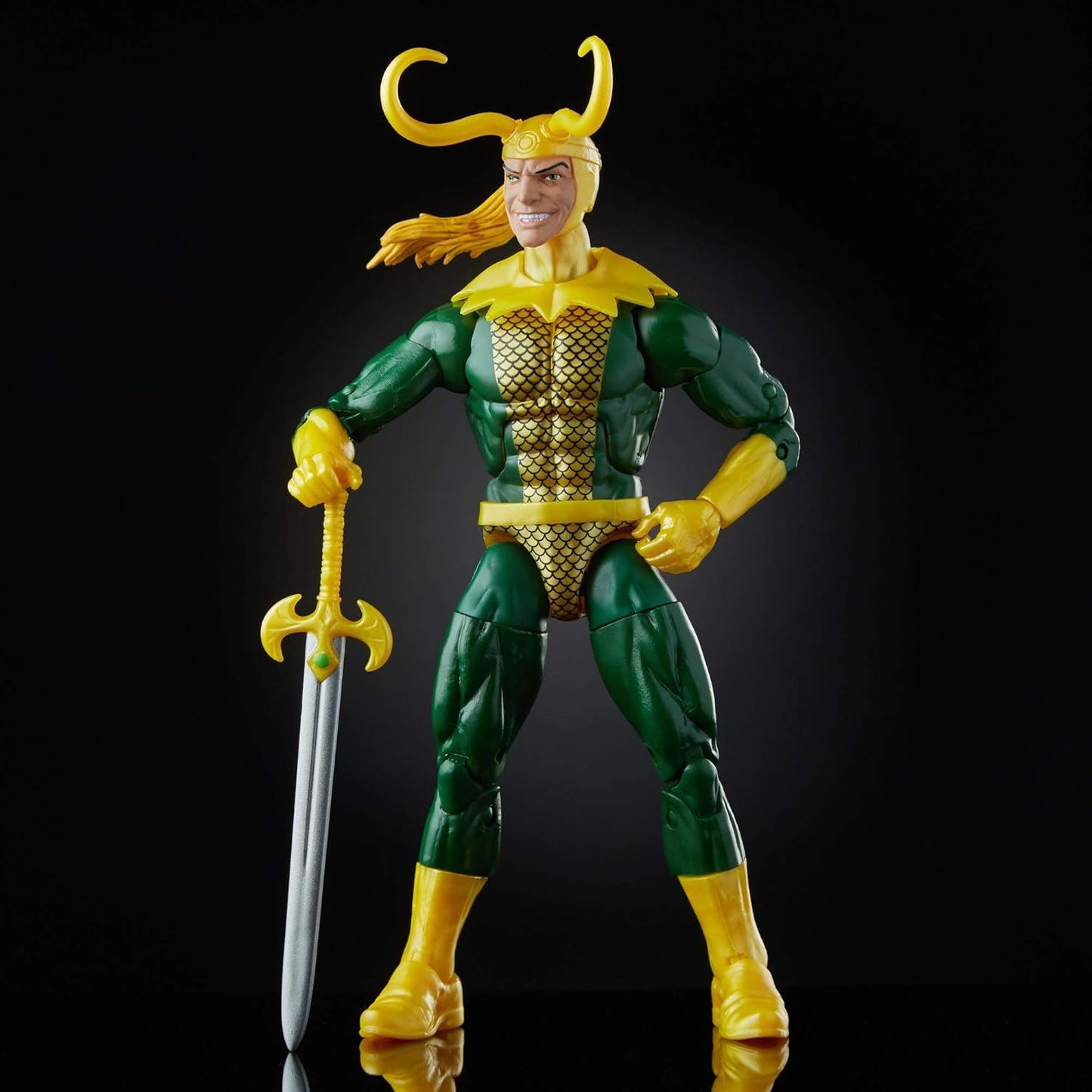 LOKI E3977 6" Action Figure (Marvel Legends Series)