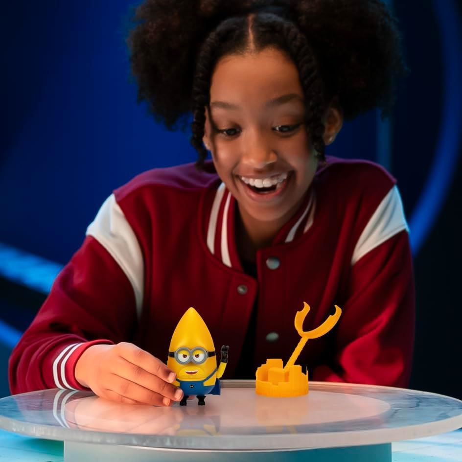 Launch & Crash MEGA MINION GUS 59278 Action Figure (Despicable Me 4)