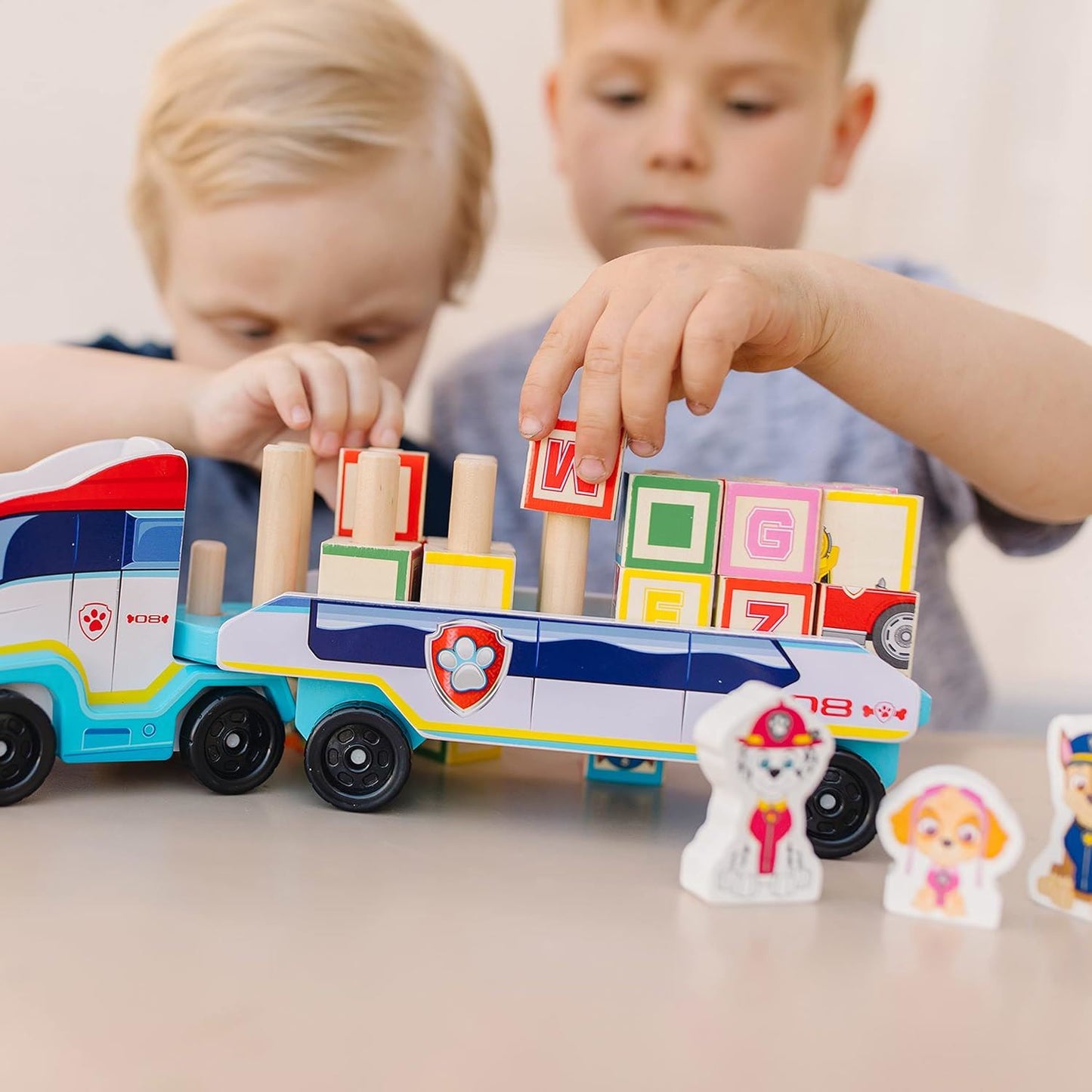 ABC Block Truck 33272 Wooden Toy 33PCS (Melissa & Doug / PAW Patrol)