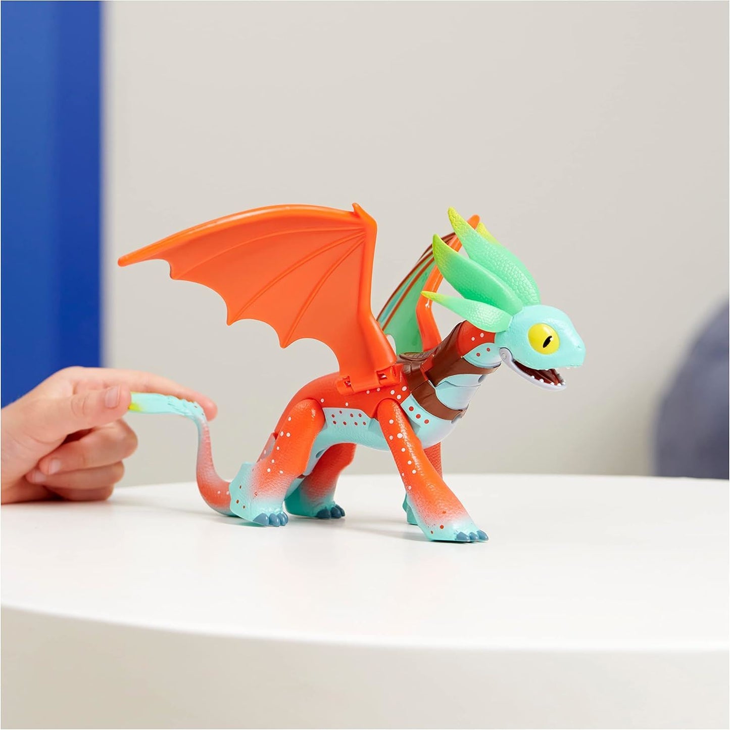 Alex + Feathers 6066720 Adventure Set (Dragons: The Nine Realms)